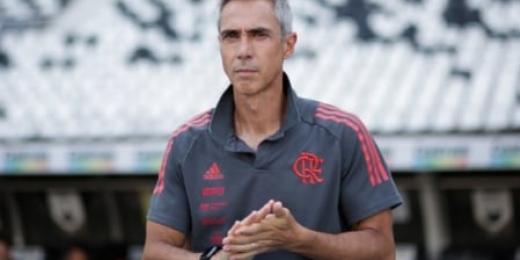 'Não podemos pensar no Carnaval antes de ganhar', cobra Paulo Sousa após má atuação do Flamengo