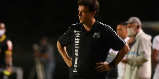 'O Santos tem um 2021 preocupante', avalia Cléber Machado