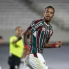 ‘Frio e Caio Paulista’, CR7 e até Cruyff: torcida do Fluminense se empolga com o atacante após gol