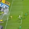 ‘Me ajuda, Pablo’: Tricolores perdem a paciência após atacante perder gol incrível e Chape empatar em seguida