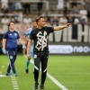 ‘Quem transmite confiança é a torcida’: Vítor Pereira soma ótimos números pelo Corinthians na Arena