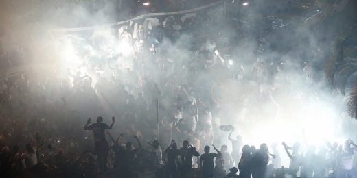 A 'Queda da Bastilha' alvinegra: como o torcedor do Botafogo reagiu à venda da SAF