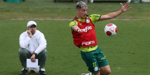 Abel garante Piquerez pronto para jogar pelo Palmeiras no Mundial: 'Vai estar a voar'