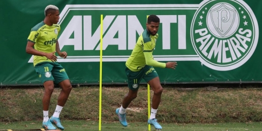 Abel mantém suspense no ataque do Palmeiras para o clássico: confira provável escalação do Verdão