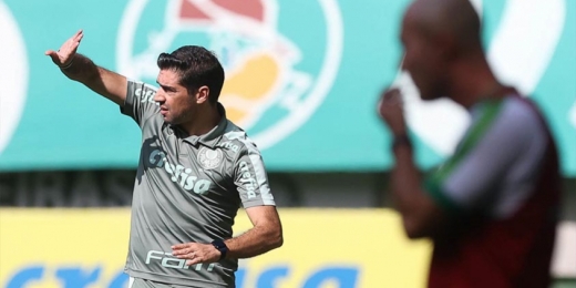 Abel pede apoio da torcida do Palmeiras: 'Quanto mais unidos estivermos, mais temidos seremos'