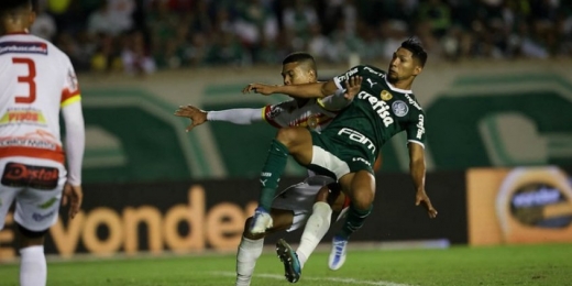 ANÁLISE: Sem matar o jogo 'cedo', Palmeiras repete erro e tem desgaste desnecessário