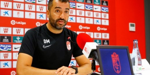Ao L!, Diego Martínez, treinador do Granada, comenta temporada da equipe e surpresa na Europa League