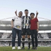 Ao, pais de Luís Oyama afirmam que meia tem vontade de ficar no Botafogo em 2022