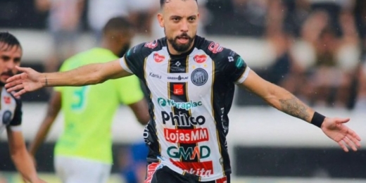 Ao, Paulo Sérgio almeja acesso do Operário-PR e celebra fase goleadora: 'A maturidade foi primordial'