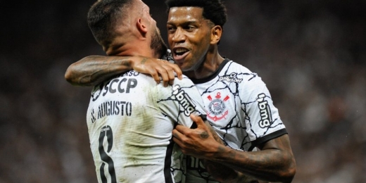 Apesar do sufoco contra o Guarani, Renato Augusto elogia o Corinthians, mas faz ressalva: 'Tem que melhorar muita coisa'
