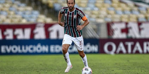 Após começar no banco e dar assistência, Nenê faz alerta ao Fluminense: 'Não podemos bobear'