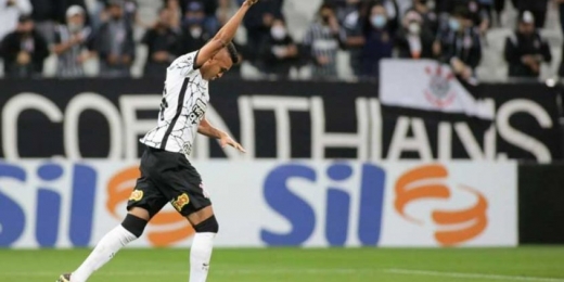 Após defender a seleção da Colômbia, Cantillo está de volta ao Corinthians