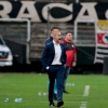 Após duas recusas, Sylvinho vira a ‘bola da vez’ no Corinthians