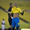 Após novo recorde pela Seleção, Neymar se diz ‘perseguido’: ‘Não sei o que faço para a galera respeitar’