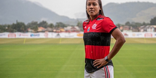 Após passagem na Europa, Rayanne celebra retorno ao Flamengo: 'É meu time do coração'