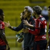 Após primeiros protestos contra Paulo Sousa, elenco do Flamengo demonstra apoio e elogia o técnico
