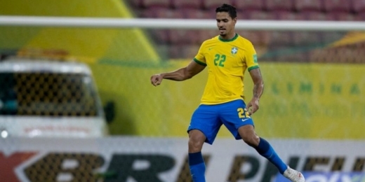 Após sofrer lesão gravíssima, zagueiro Lucas Veríssimo será cortado da Seleção Brasileira