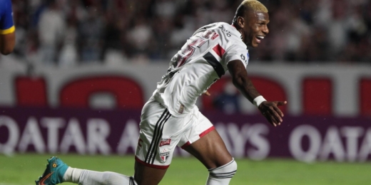 Arboleda celebra gol e classificação do São Paulo na Copa do Brasil: 'Sou um cara que gosta de fazer gols'
