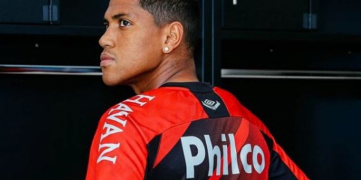 Athletico oficializa a chegada do atacante Pedro Rocha