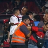 Atlético-GO x Flamengo: árbitro relata invasão de torcedores durante e após a partida pelo Brasileirão