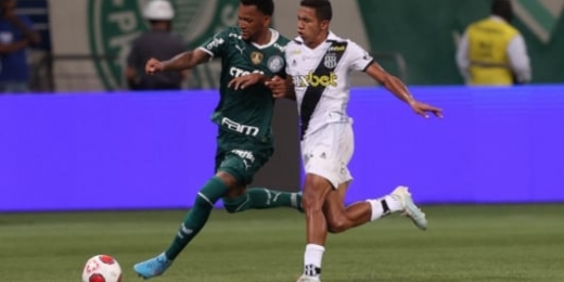 Atuação de Jailson faz Abel pedir mais atenção do Palmeiras a oportunidades de mercado