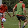 Ausência dos convocados abre espaço para jovens em treino do Flamengo; conheça as caras novas!