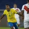 Autor do primeiro gol do Brasil, Alex Sandro destaca briga com Renan Lodi pela vaga de titular: ‘Disputa sadia’