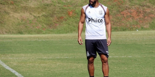 Barreto chega ao Rio de Janeiro, inicia exames e se aproxima de acerto com o Botafogo