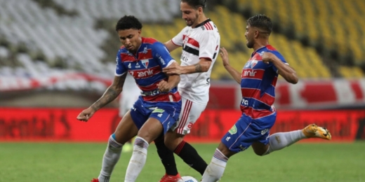 Benítez joga mal em eliminação do São Paulo contra o Fortaleza; veja números do meia argentino