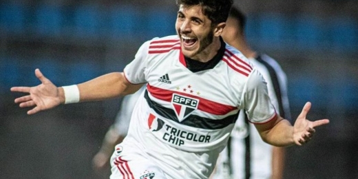 Beraldo festeja gol no sub-20 e projeta futuro do São Paulo no torneio