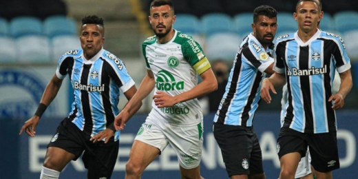 Borja marca em estreia, e Grêmio volta a vencer no Brasileirão