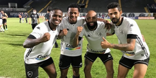 Botafogo anuncia EstrelaBET como novo patrocinador até o final de 2021