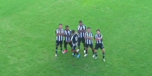 Botafogo bate Atlético-GO e vence a primeira no Brasileirão sub-17