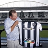 Botafogo confirma assinatura de oferta vinculante para vender sua SAF a John Textor