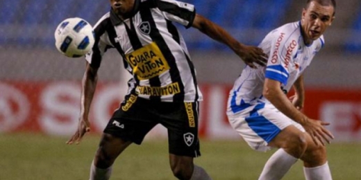 Botafogo é condenado a pagar 600 mil a Cortez, do Grêmio, em até 48 horas e sofre risco de penhora
