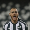 Botafogo está escalado para enfrentar o Cruzeiro pela Série B; veja o time titular e onde assistir