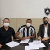 Botafogo fecha renovação de Gabriel Conceição, artilheiro do time sub-20, por três temporadas