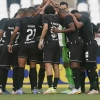 Botafogo leva 2 a 0, corre atrás, vence o Madureira de virada e assume liderança do Carioca