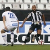 Botafogo leva virada, perde para o Avaí em casa e cai para a 3ª posição na Série B