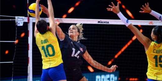 Brasil abre a Liga das Nações feminina com vitória de virada