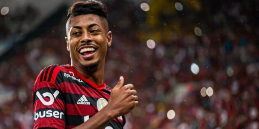 Bruno Henrique comemora três anos no Flamengo: 'Escolha que transformaria minha vida e carreira'