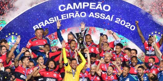 Campeões brasileiros, Rondinelli e Angelim avaliam busca pelo Tri e destacam os líderes do Flamengo