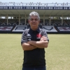 Carlos Brazil diz estar motivado para trabalhar no profissional do Vasco em 2022: ‘Aqui é minha casa’