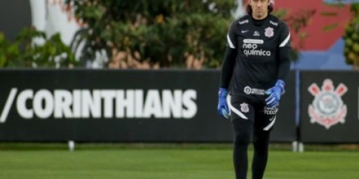Cássio comemora marca de 551 jogos pelo Corinthians: 'Estou trabalhando para alcançar novos números'