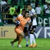 Cássio defende 22º pênalti pelo Corinthians e encosta em Ronaldo por recorde