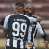 Chamusca aprova atuação de Ronald após vitória do Botafogo: ‘Mais uma vez decisivo’