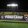 Chamusca elogia campanha #AmorÉAmor do Botafogo: ‘O respeito à igualdade é fundamental’