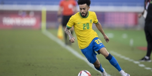 Claudinho elogia atuação do Brasil, e diz que equipe soube se portar após expulsão: 'Conseguimos adaptar'