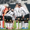 Com clima frio e jogo morno, Corinthians e São Paulo empatam sem gols em Itaquera