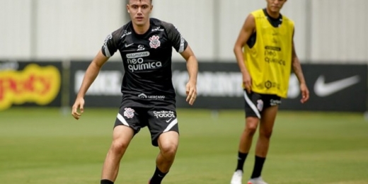 Com Fábio Santos como desfalque confirmado, Corinthians abre preparação para enfrentar o Cuiabá